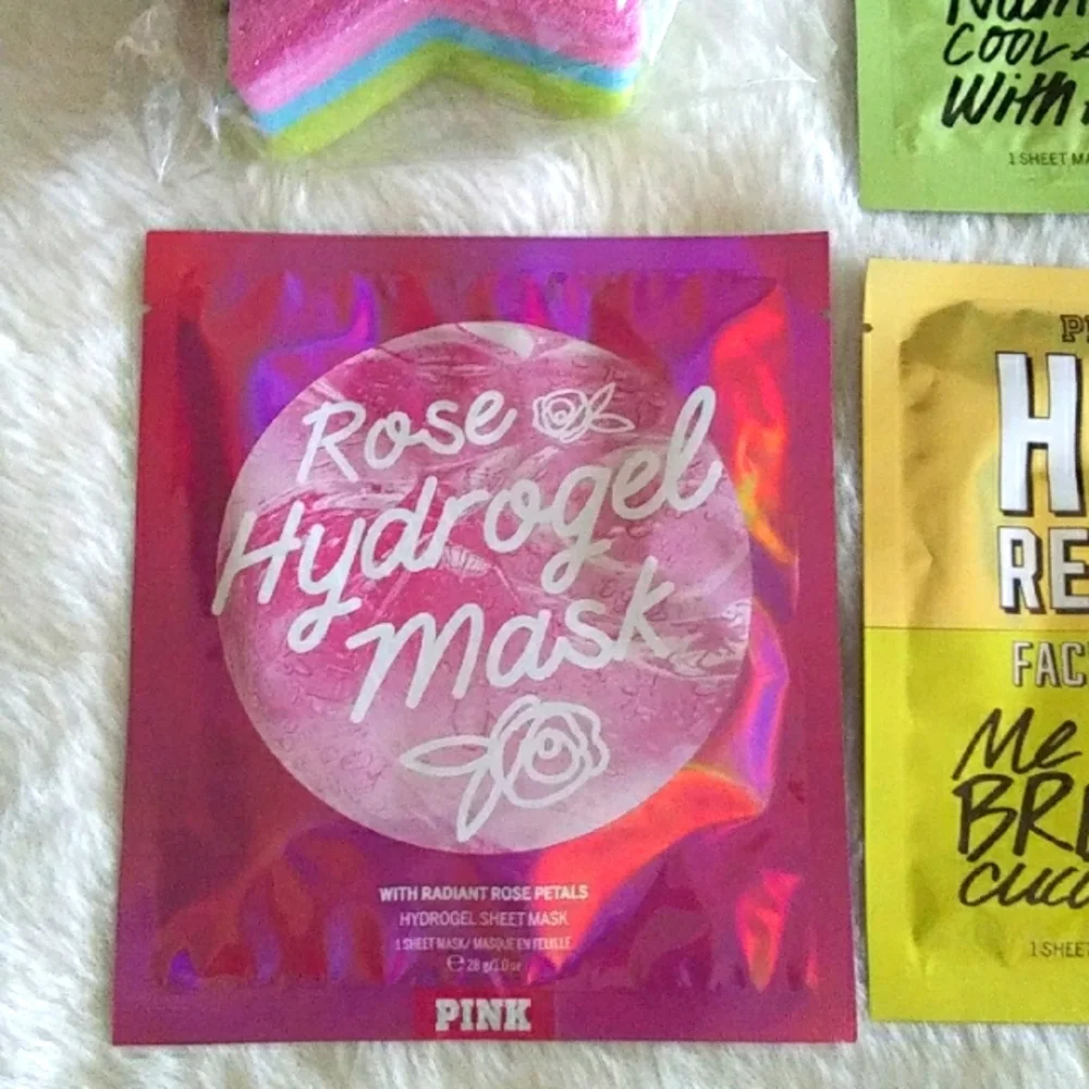 PINK Victorias Secret treat yourself